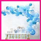 Blauwe ballonnen  width=